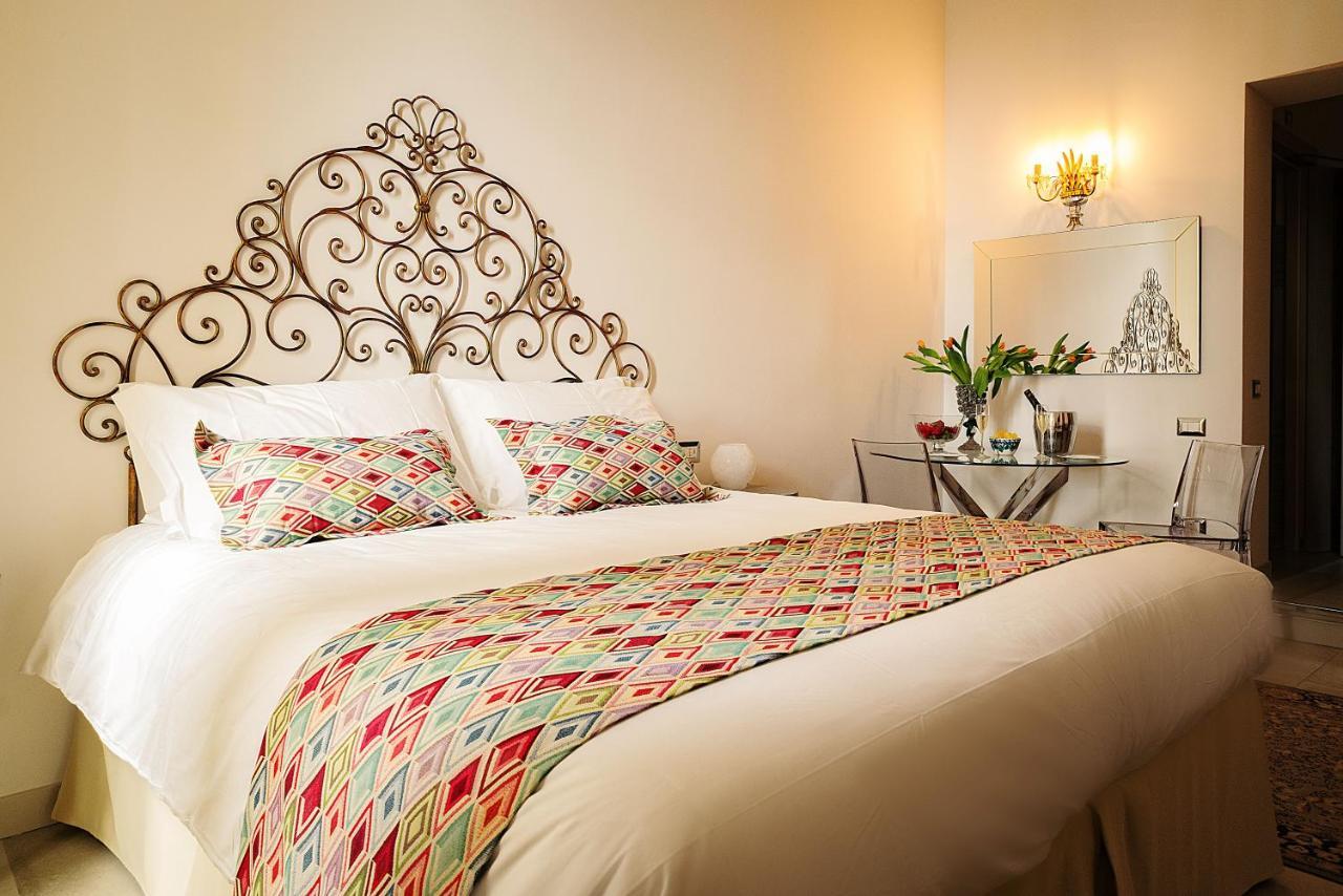 Waterfront Suites Cagliari Exterior foto